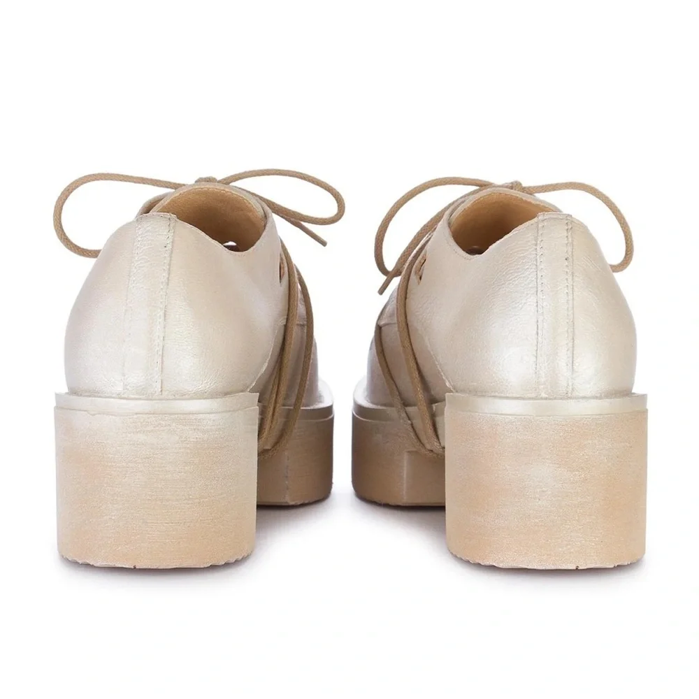 PAPUCEI Camelia Beige Laser Cut Leather Lace Up Platform Flatforms NWT Size 38